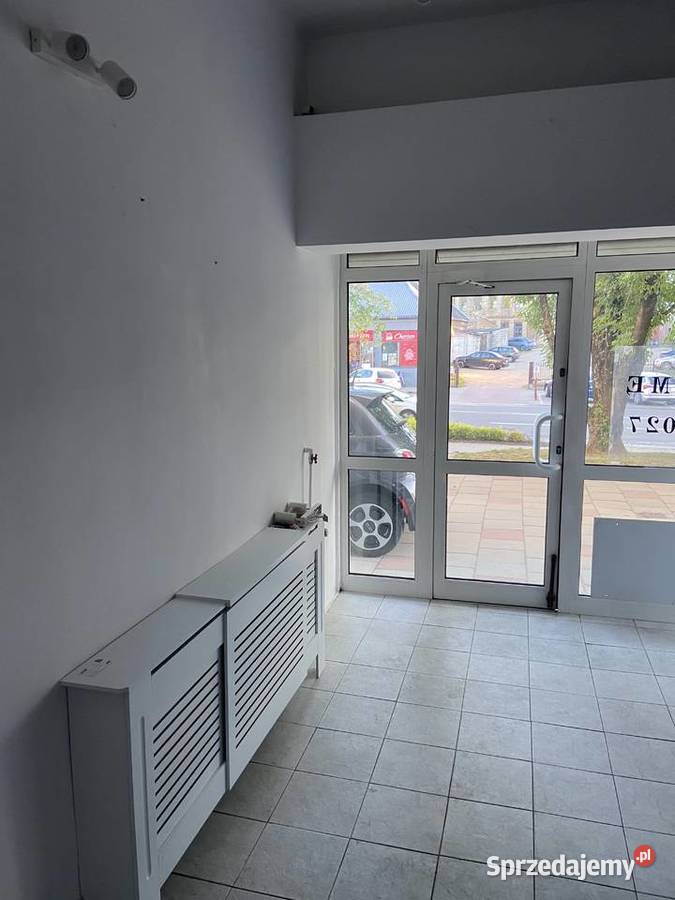 Lokal 155 m2 wejście z chodnika w ruchliwym podlaskie Białystok