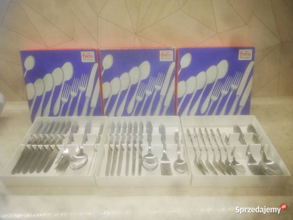FWM STOJADŁA komplet nakryć stołowych 24 Warszawa