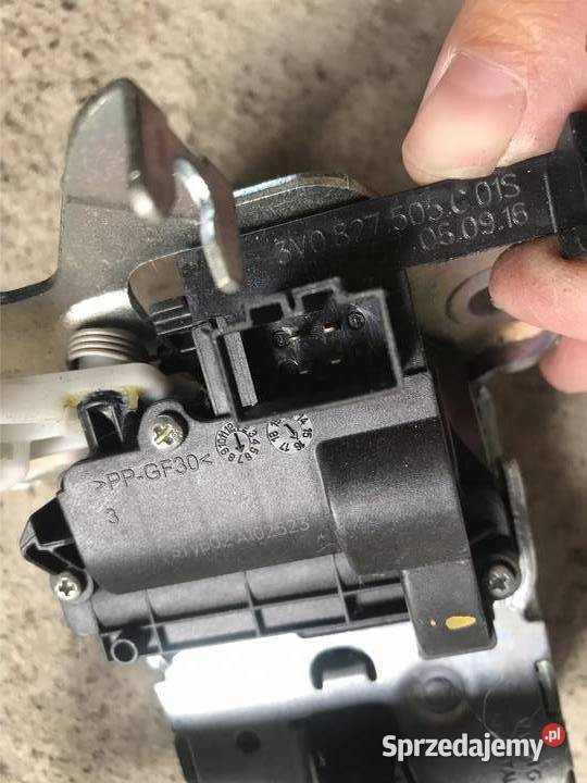 Zamek klapy skoda superb kodiaq Kozy