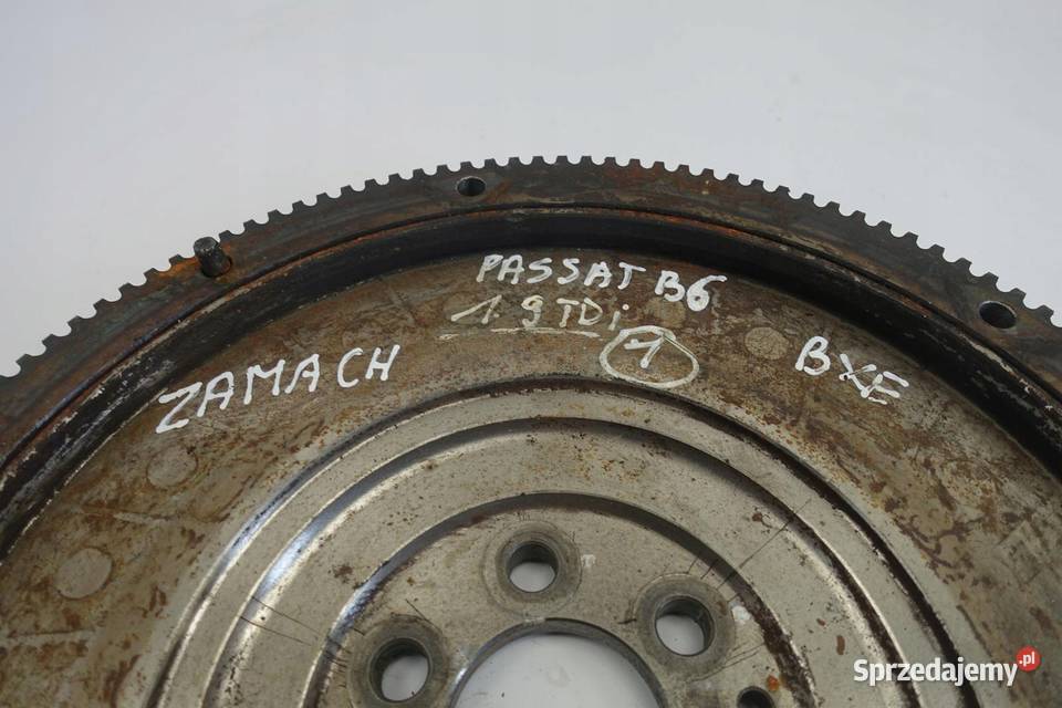 VW Passat B6 19 TDI KOŁO ZAMACHOWE zamach osobowe Janów sprzedam