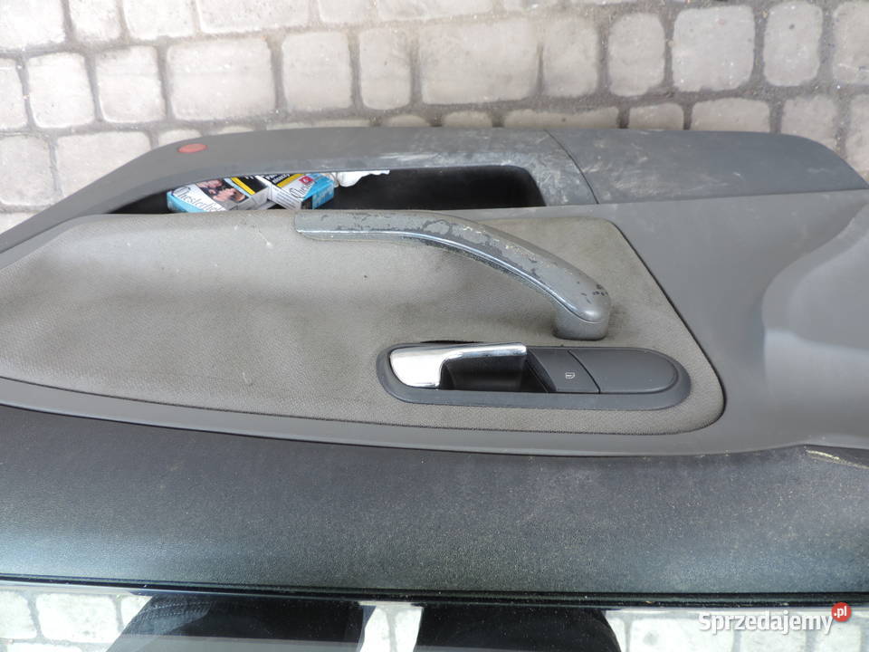 SEAT CORDOBA 2 DRZWI PRAWY PRZÓD LC9Z małopolskie Nowy Sącz