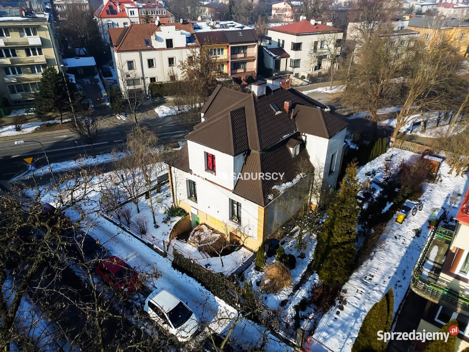 Ogłoszenie dom wolnostojący 270m2 Kraków Gen asfalt