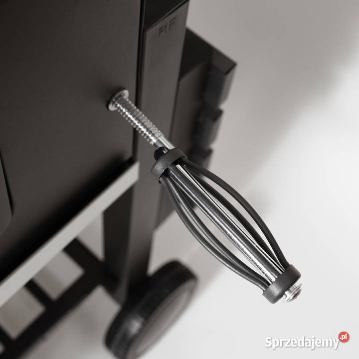 Duży grill węglowy ogrodowy ruszt z pokrywą wielkopolskie Poznań