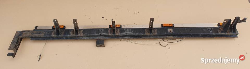 RENAULT MAGNUM PODŁUŻNICA LEWA Bieleń