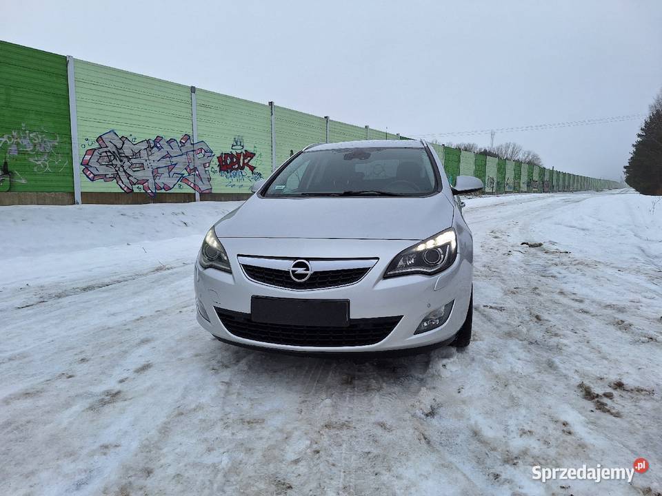 OPEL ASTRA J SPORTS TOURER 17 CDTI 2011 R ASR (kontrola trakcji) Astra Biała Podlaska
