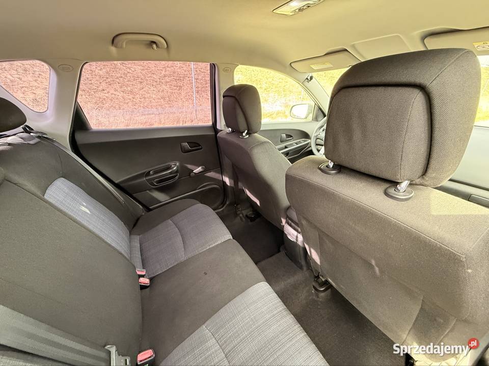 Kia Ceed 2010 14 benzyna Hatchback Grabowiec