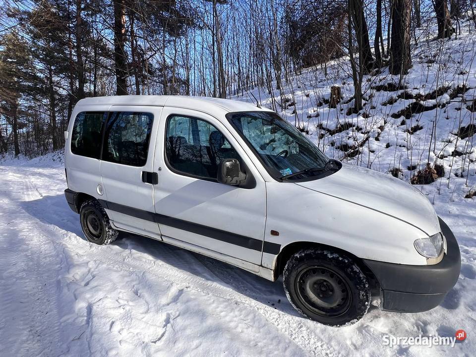 Peugeot Partner2001r 19 D SCT6 os przewóz Partner Chrzanów