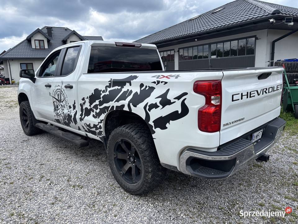 Chevrolet Silverado 2019 43 4x4 zamiana FV23 Rok produkcji 2019 Samochody osobowe Sulejówek