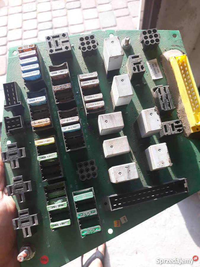 Deutz agrotron bezpieczniki płytka konsola Koźmin Wielkopolski sprzedam