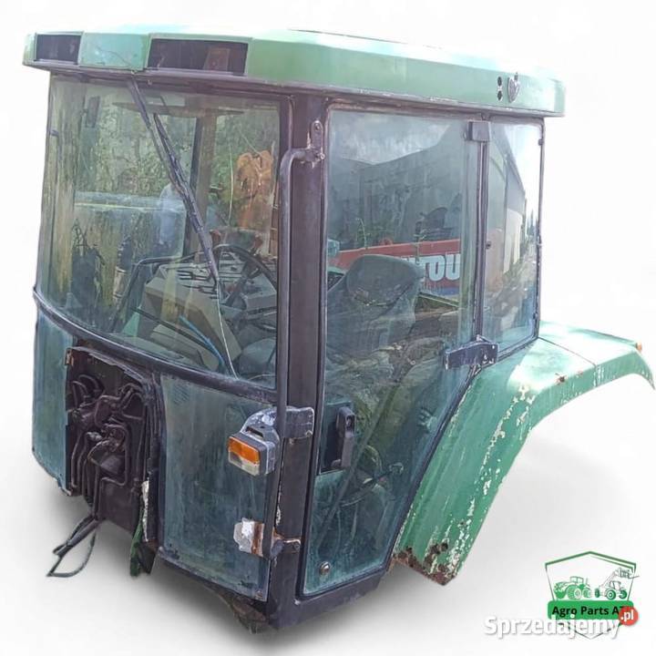 Kabina do ciągnika John Deere 60007000 oryginał Ciechanowiec sprzedam