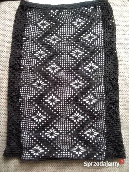 Spódnica robiona na szydelu czarna Odzież damska Pleszew sprzedam