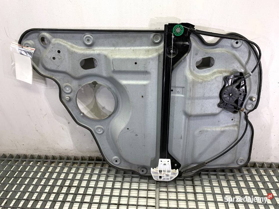 PODNOŚNIK SZYBY PRAWY TYŁ VW TOURAN 1K0959704B