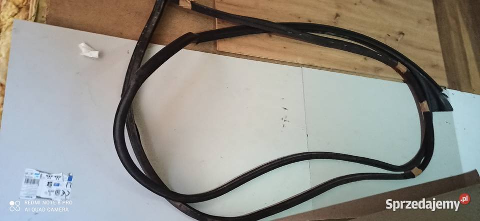 bmw e46 coupe uszczelki drzwi stan sredni czarne Pozostałe Imielin