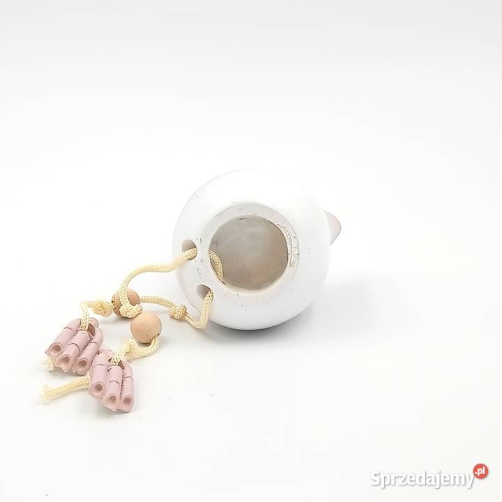 Ozdoba ogrodowa kurczak Hilde z żywicy Zawiercie