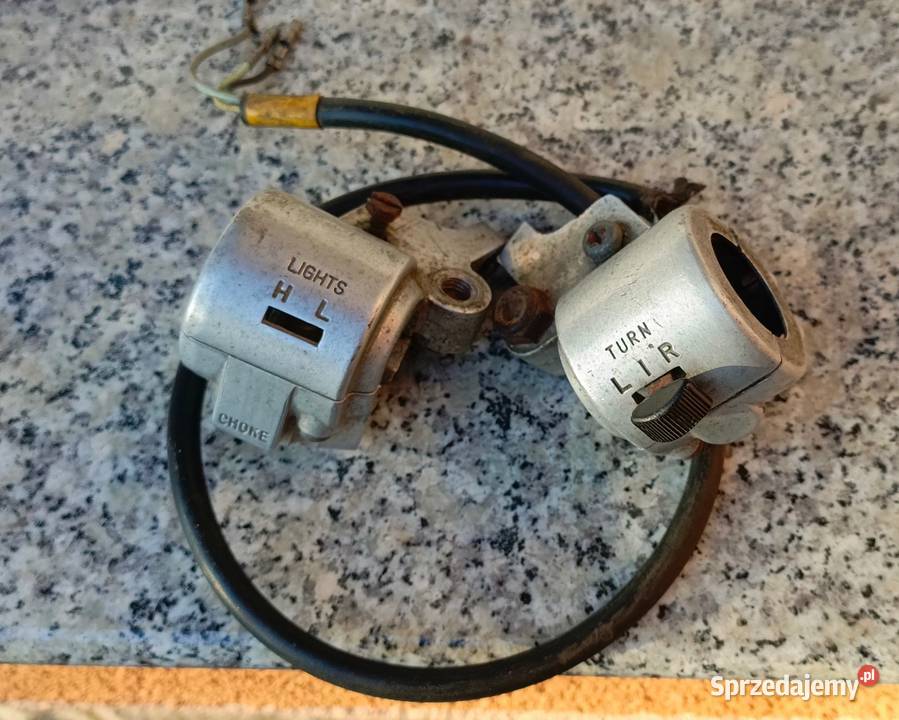 Suzuki RV 50 uchwyty dźwigniprzełączniki świateł Bolesławiec