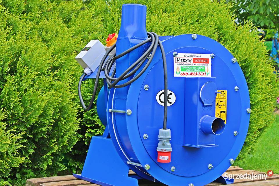 Mieszalnik pasz 15 tony Mieszalnik OSUCH nieuszkodzony Kolonia Gorzędów