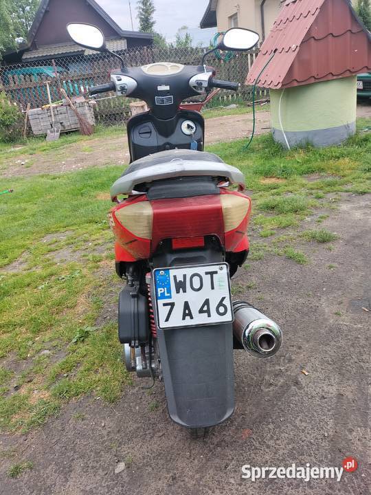 Skuter 125 czterosuwowy