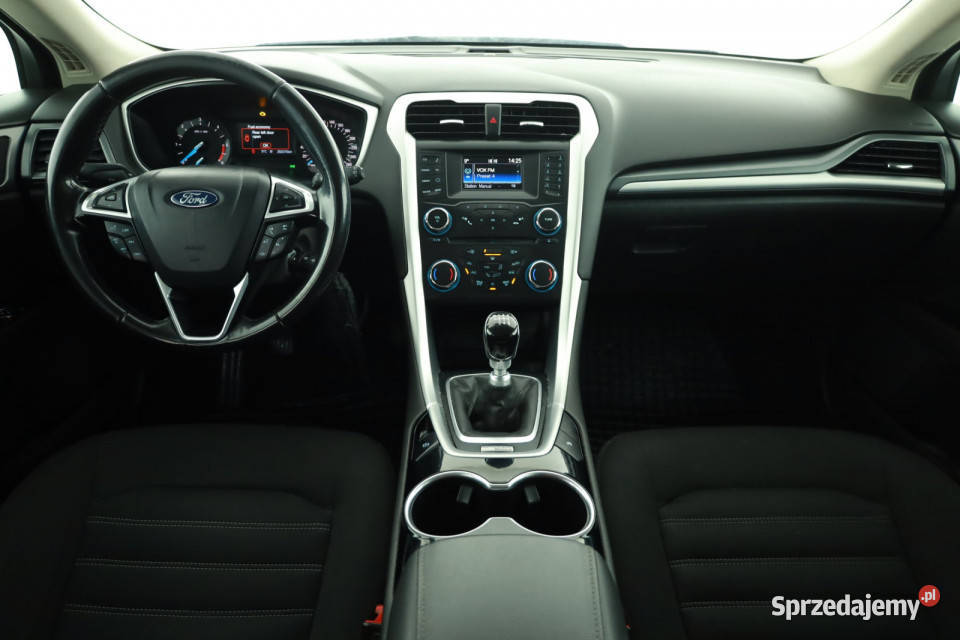 Ford Mondeo 20 TDCI światła przeciwmgielne Mondeo Piaseczno