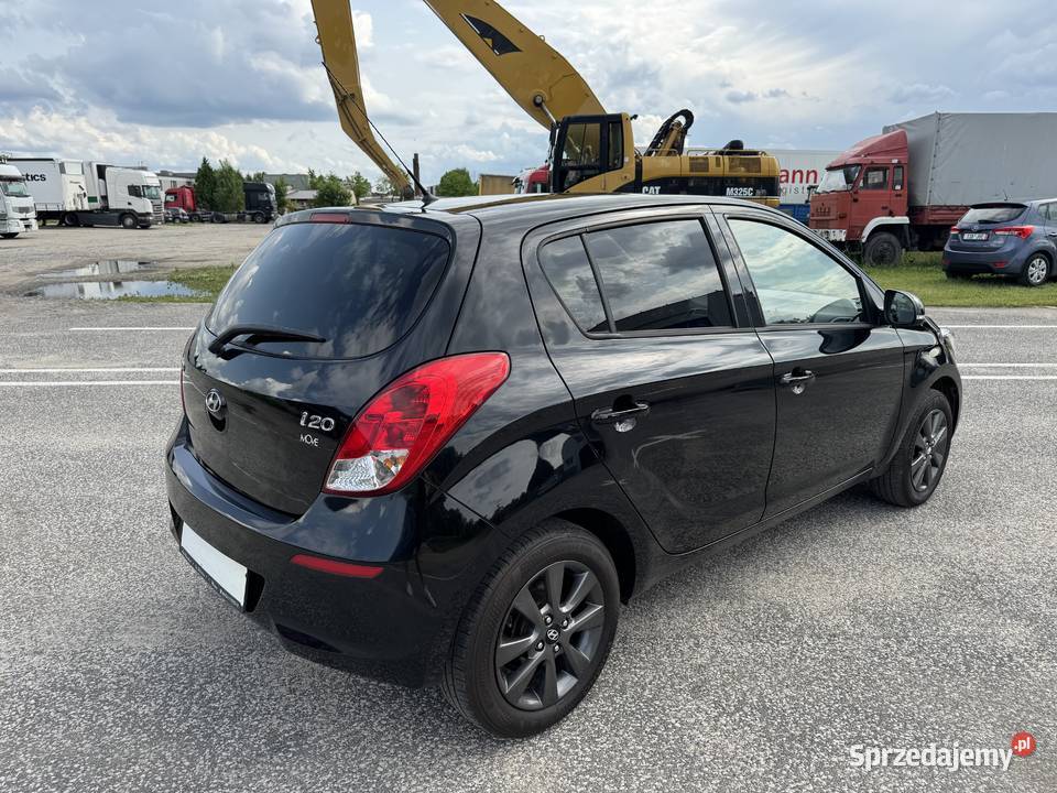 Hyundai i20 125 BENZYNA Klimatyzacja Tempomat 133000km Konin
