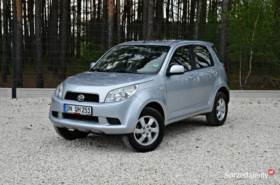 Daihatsu Terios 15 Benz 105 4x4 Automat Właśnie 146000km Samochody osobowe Ostrów Mazowiecka