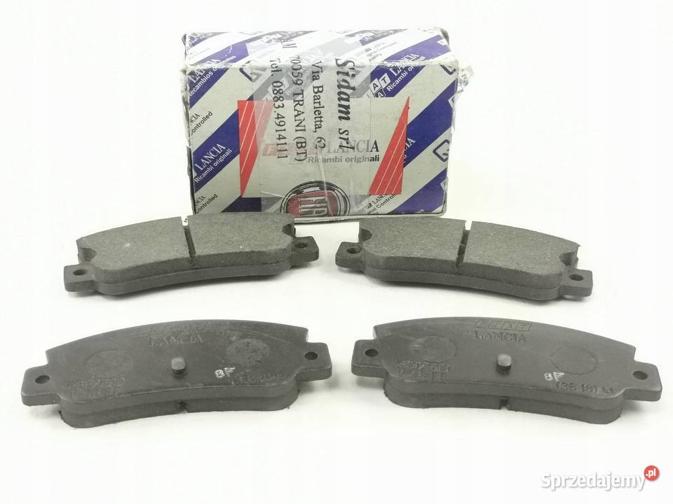 KLOCKI HAMULCOWE TYŁ FIAT CROMA LANCIA DELTA Motoryzacja