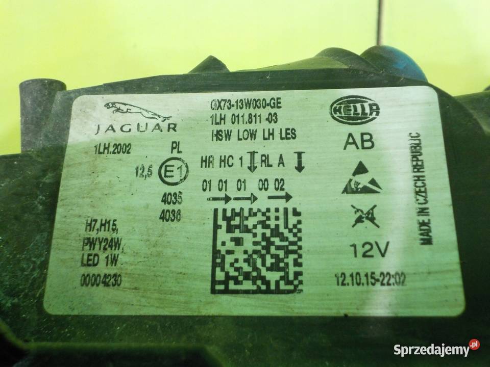 JAGUAR XE 20 D 16r SEDAN 4D lampa lewa przod Suków