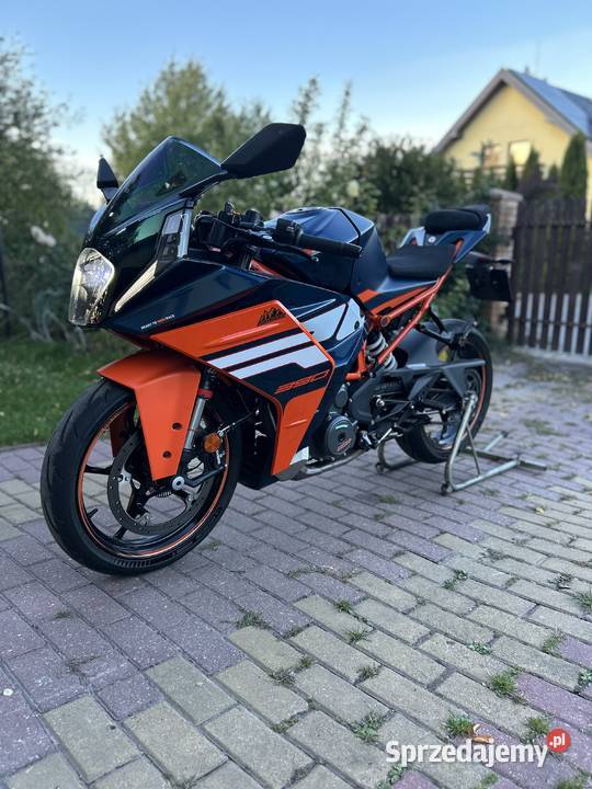 KTM RC 390 abs kontrola trakcji Rok produkcji 2024 Piaski