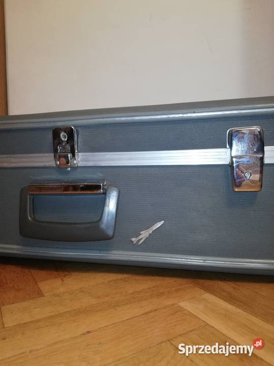 Stara walizka z epoki PRL mazowieckie