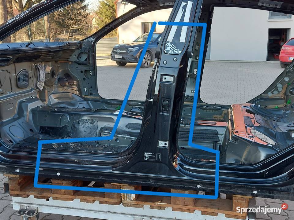 VW Arteon 3G8 2018r SŁUPEK LEWY ŚRODKOWY