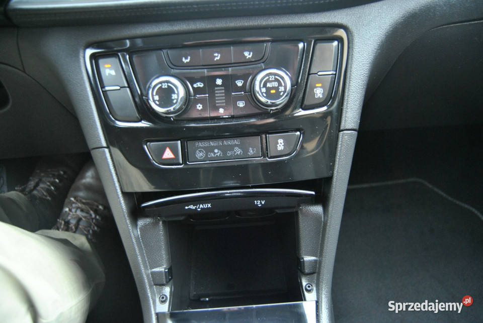 Opel Mokka X BenzynaGAZ fabryczny OPŁACONY LEDY gniazdo USB Modliborzyce sprzedam