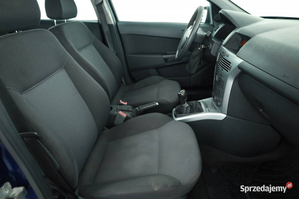 Opel Astra 17 CDTI ESP