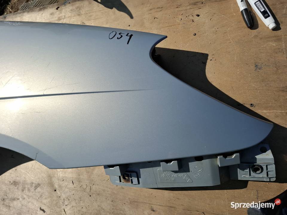 Błotnik Prawy Renault Scenic Lift 1 osobowe lubelskie Wisznice sprzedam