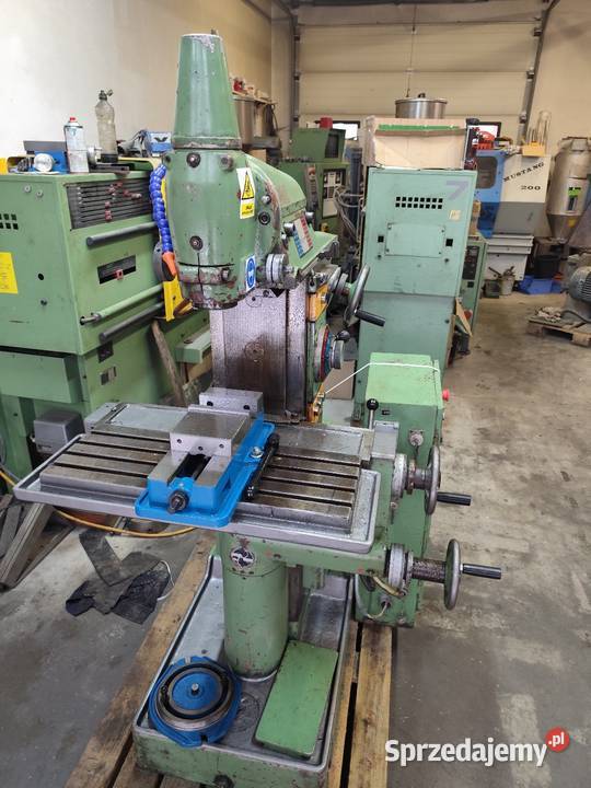 Frezarka uniwersalna narzędziowa Avia Fnc 25 FUS Maków Podhalański