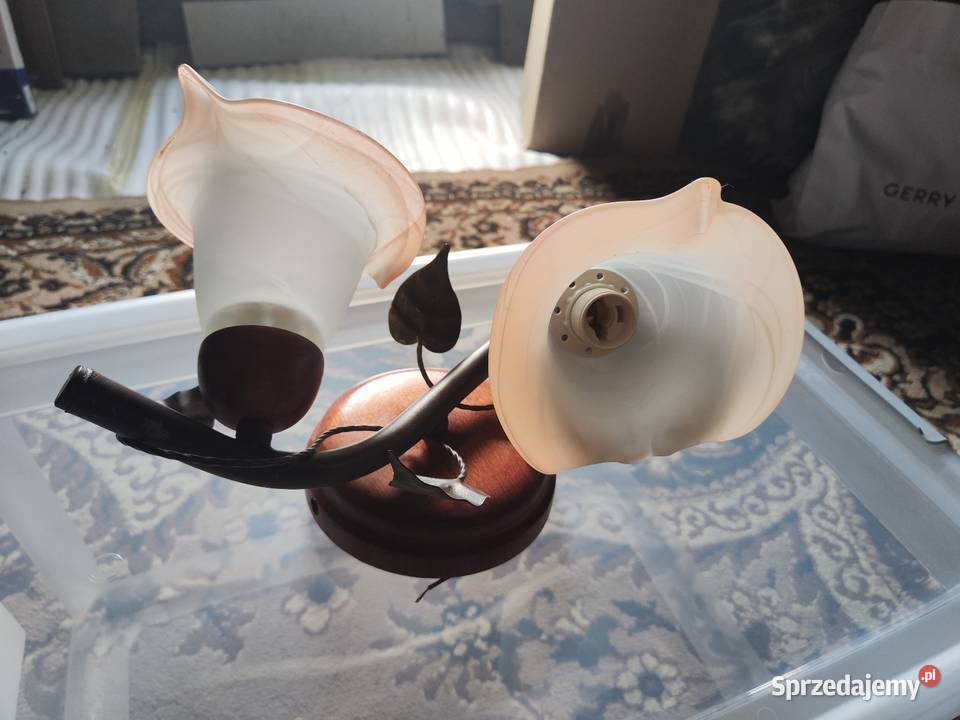 Lampa sufitowa metal i szkło drewno Kozłówek sprzedam