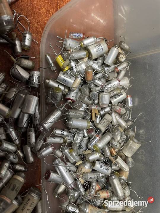 Kondensatory różne miflex różne wartości 300 g 6 śląskie Czechowice-Dziedzice