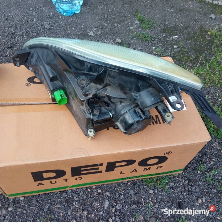 Lampy przednie przód ford fiesta mk5 0205 Szczecin