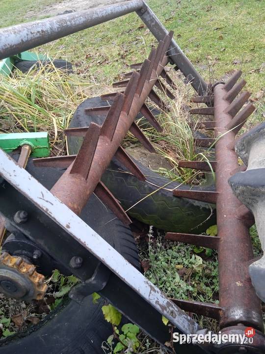 Rozrzutnik obornika nieuszkodzony