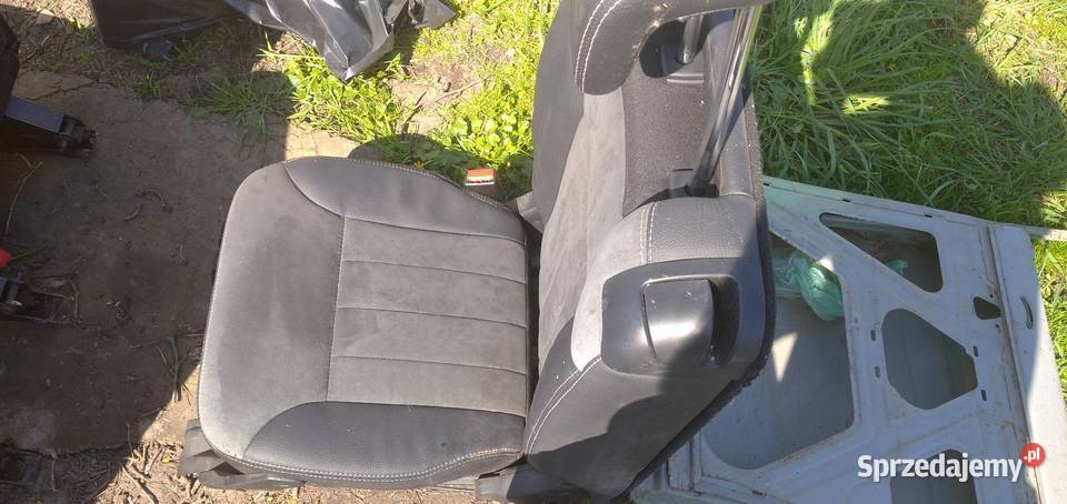 Fotele Mercedes klasa R osobowe Motoryzacja wielkopolskie Poznań