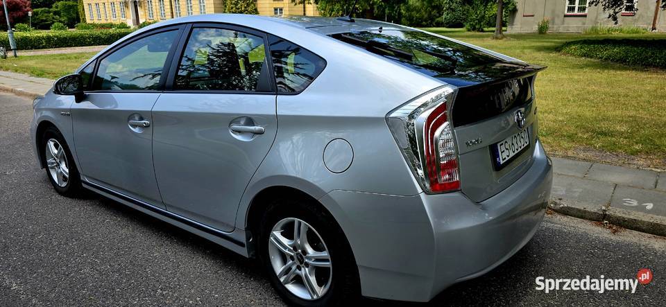 Toyota Prius 18 Hybrid Inwalidzki gniazdo AUX Prius Skierniewice sprzedam