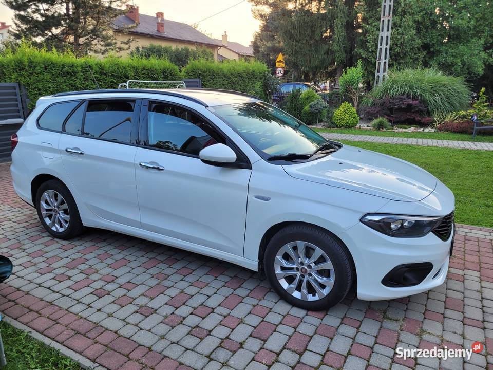 Fiat Tipo SW kombi 13MJet Lounge tempomat radar aluminiowe felgi Rzeszów