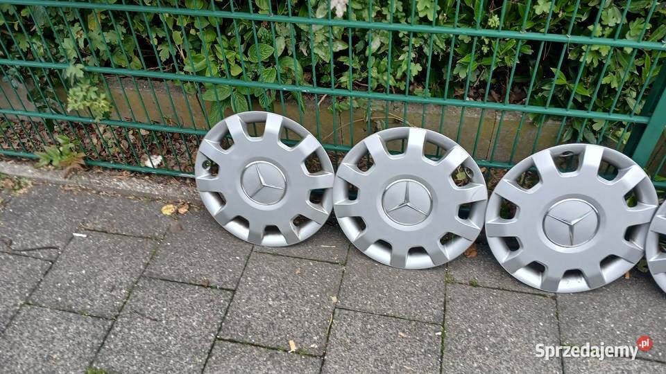 Sprzedam kpl kolpakow do Mercedesa 16 osobowe Rybnik
