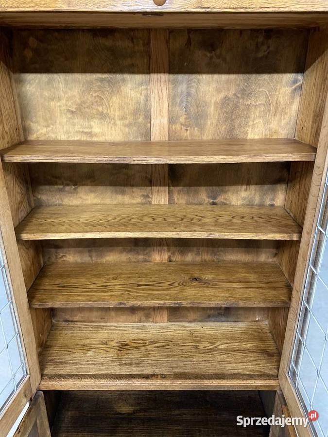 Klasyczna witryna dębowa poł XX w Meble zachodniopomorskie Budno