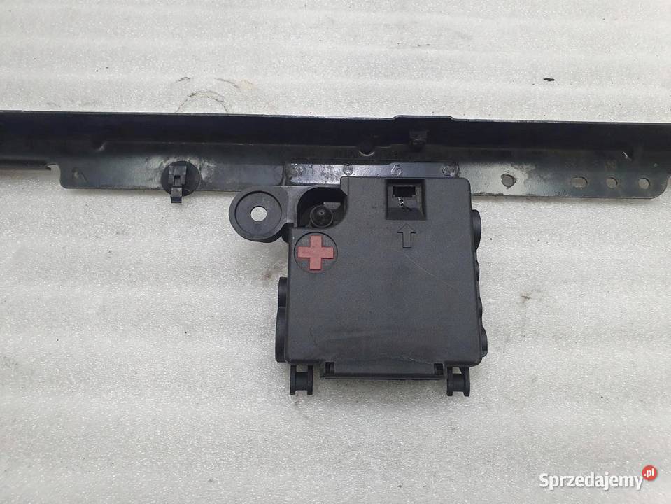 WZMOCNIENIE PODSZYBIA AUDI A4 B8 8K0805629B