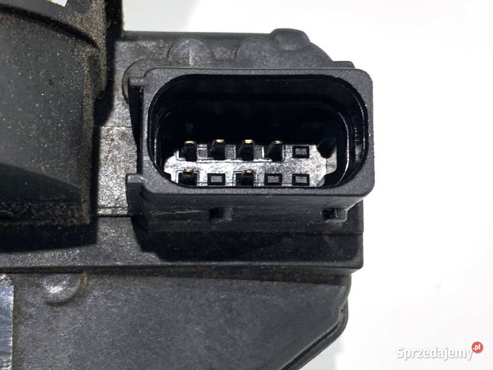 ZAMEK DRZWI LEWY PRZÓD OPEL INSIGNIA A Hatchback podkarpackie