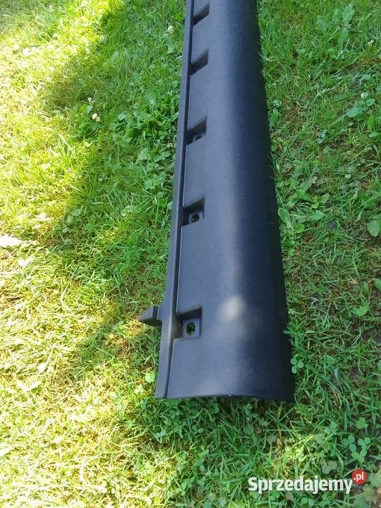 Listwa progowa Suzuki 7724179J0 Listwy i nakładki sprzedam