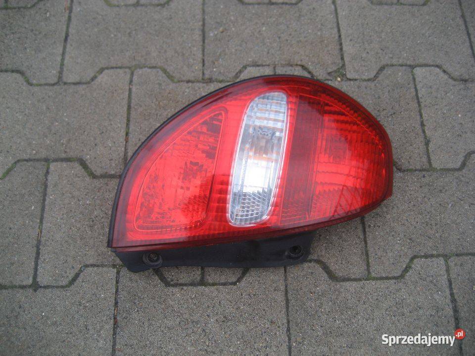 daihatsu sirion 0205r lampa tył lewa kompletna Rakoniewice