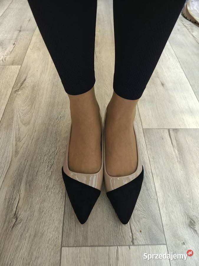 42 Beżowo czarne niskie czółenka wieczorowe NOWE Kraków