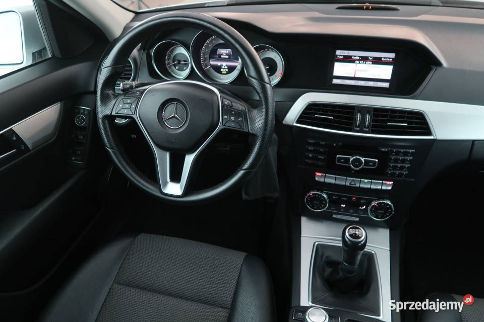 Mercedes C C 180 4/5 śląskie Zabrze
