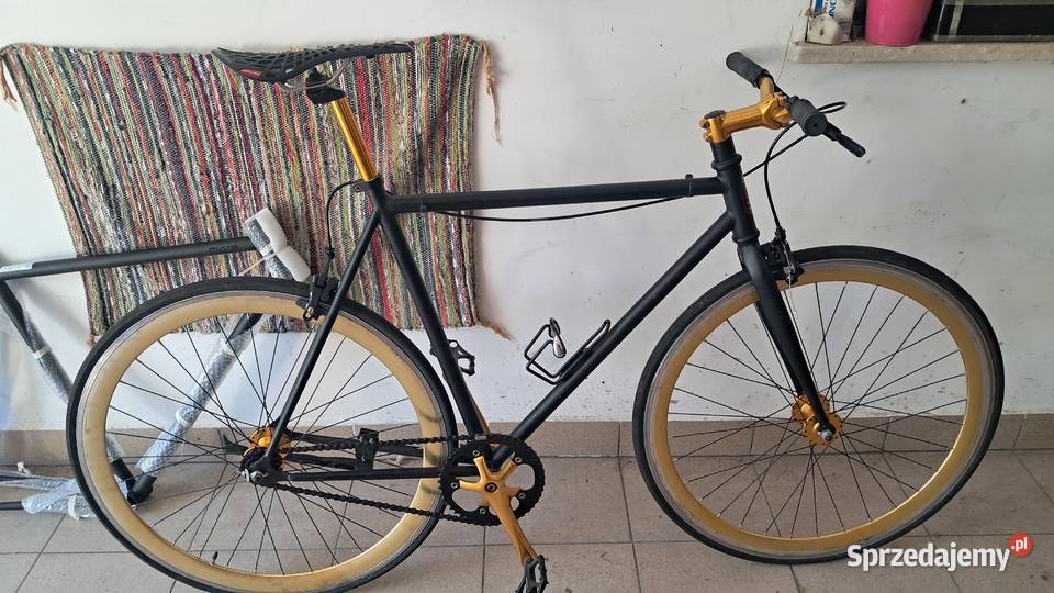 Rower Ostre koło Novatec