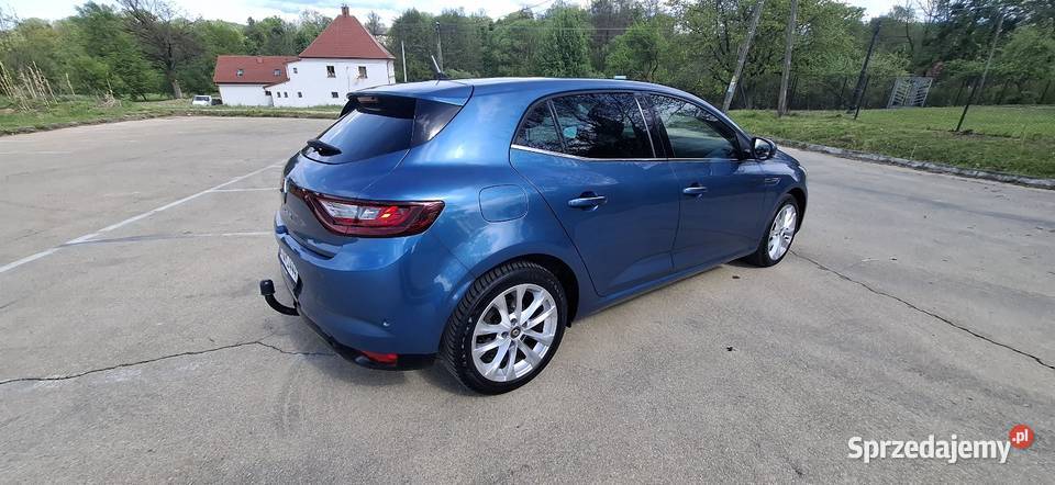 Megane IV Kamera Skóra Top Stan Megane